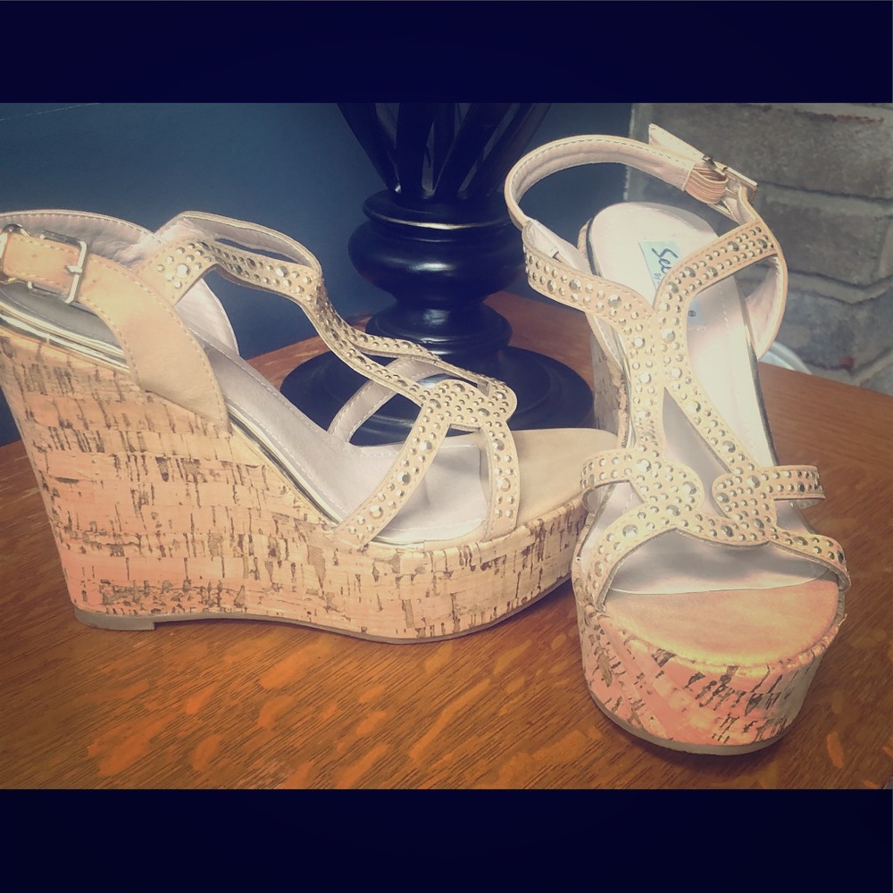 Women’s Wedge Sandals